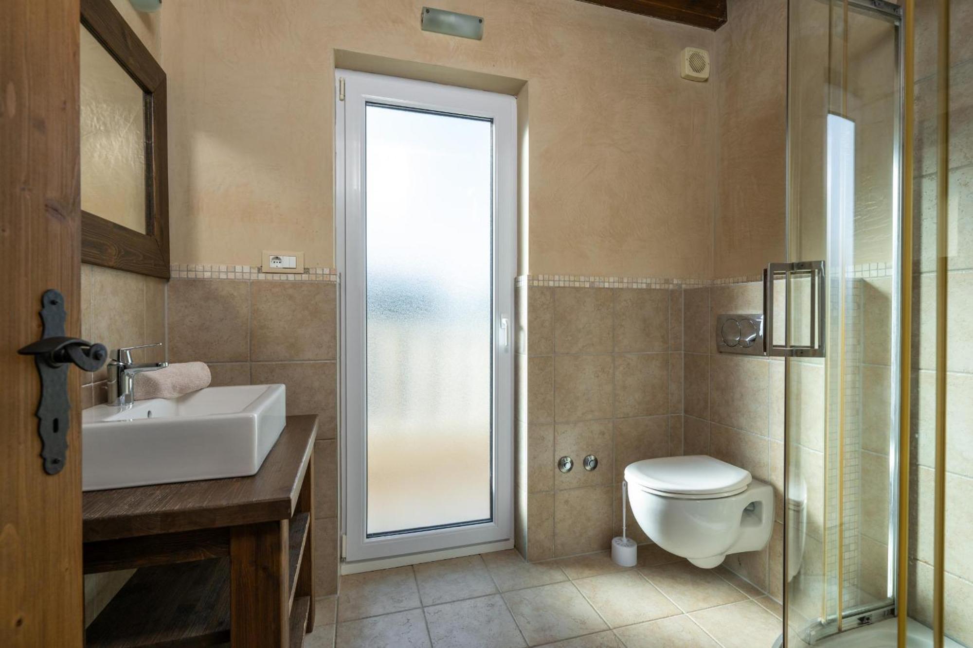 Villa Castagna Near The Sea With Private Pool And Sauna プレマントゥーラ エクステリア 写真
