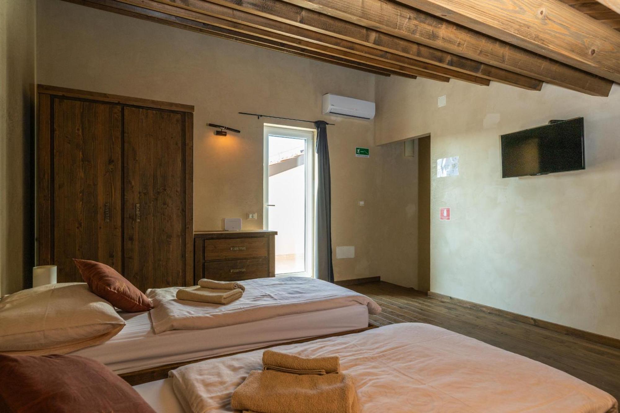 Villa Castagna Near The Sea With Private Pool And Sauna プレマントゥーラ エクステリア 写真