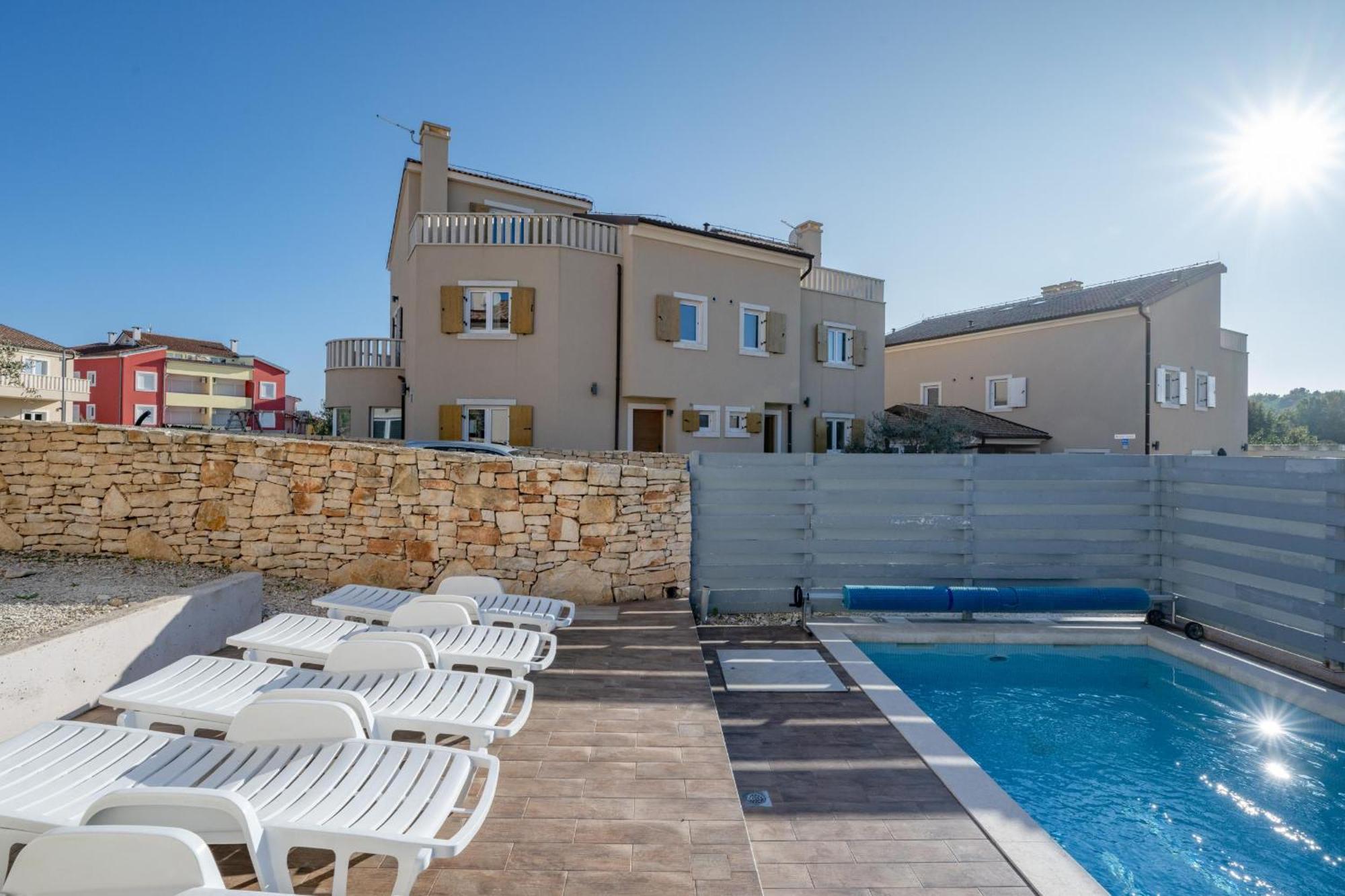 Villa Castagna Near The Sea With Private Pool And Sauna プレマントゥーラ エクステリア 写真