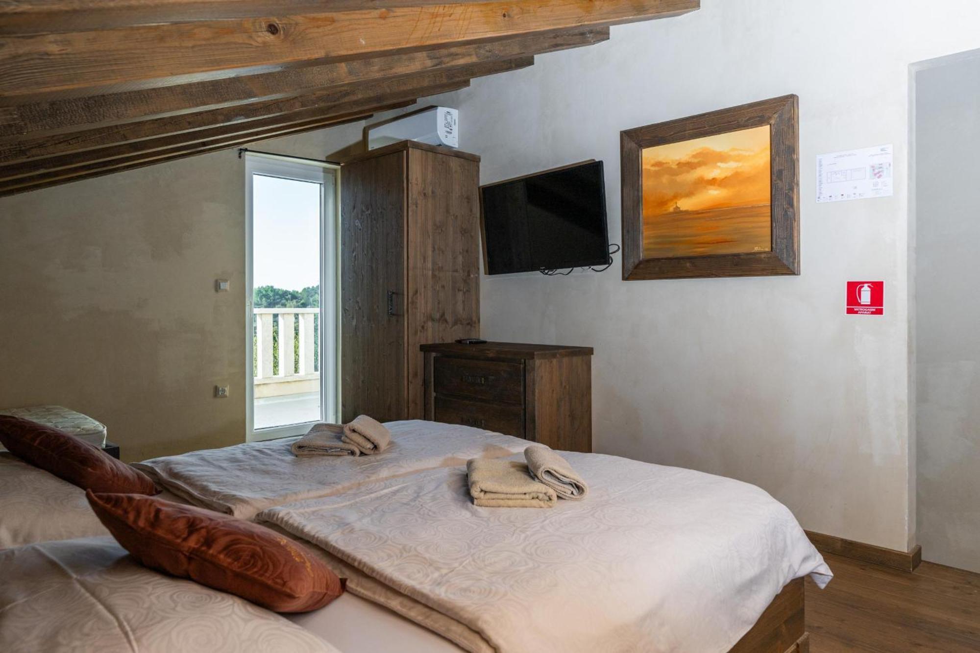 Villa Castagna Near The Sea With Private Pool And Sauna プレマントゥーラ エクステリア 写真