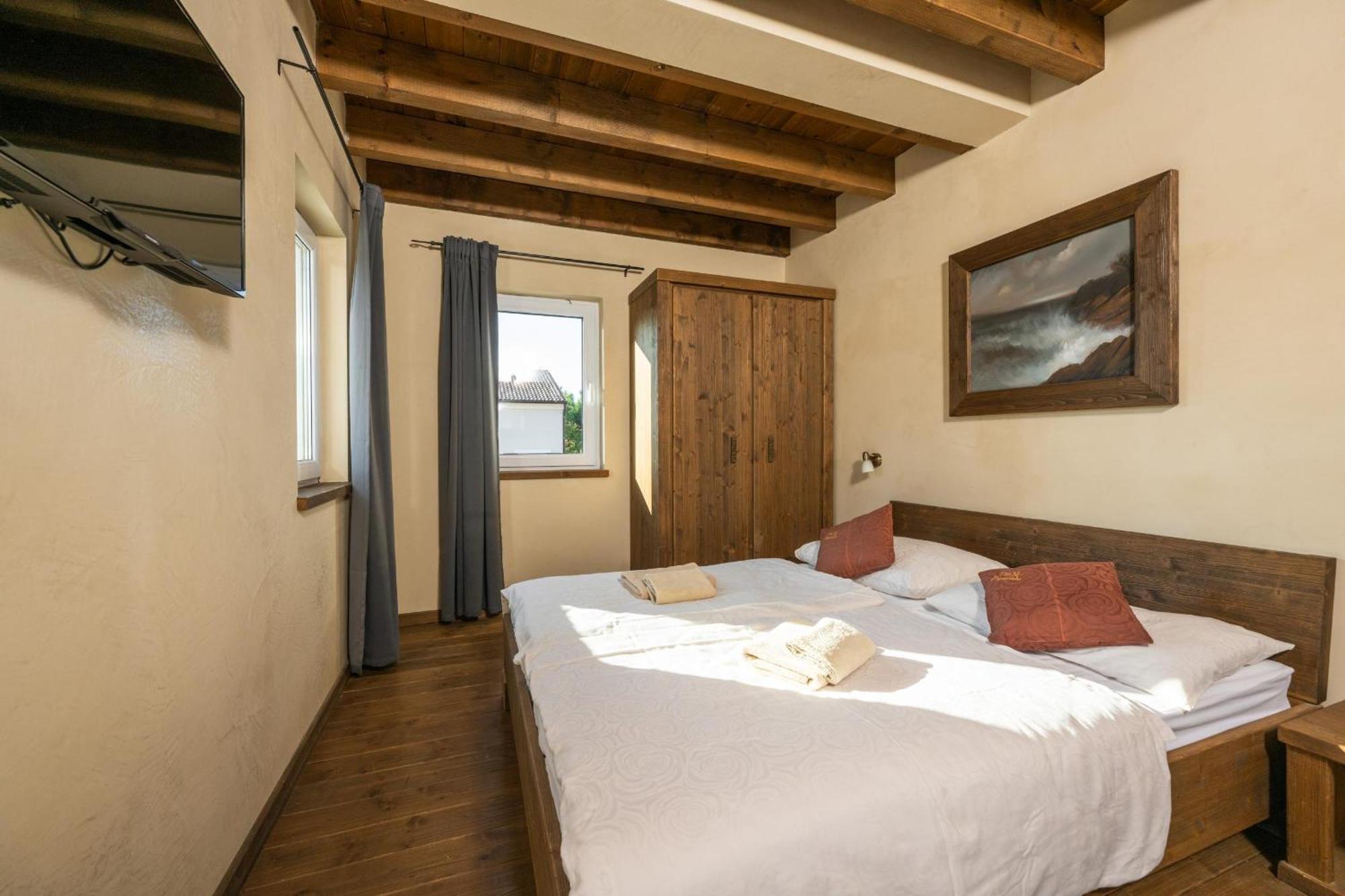 Villa Castagna Near The Sea With Private Pool And Sauna プレマントゥーラ エクステリア 写真
