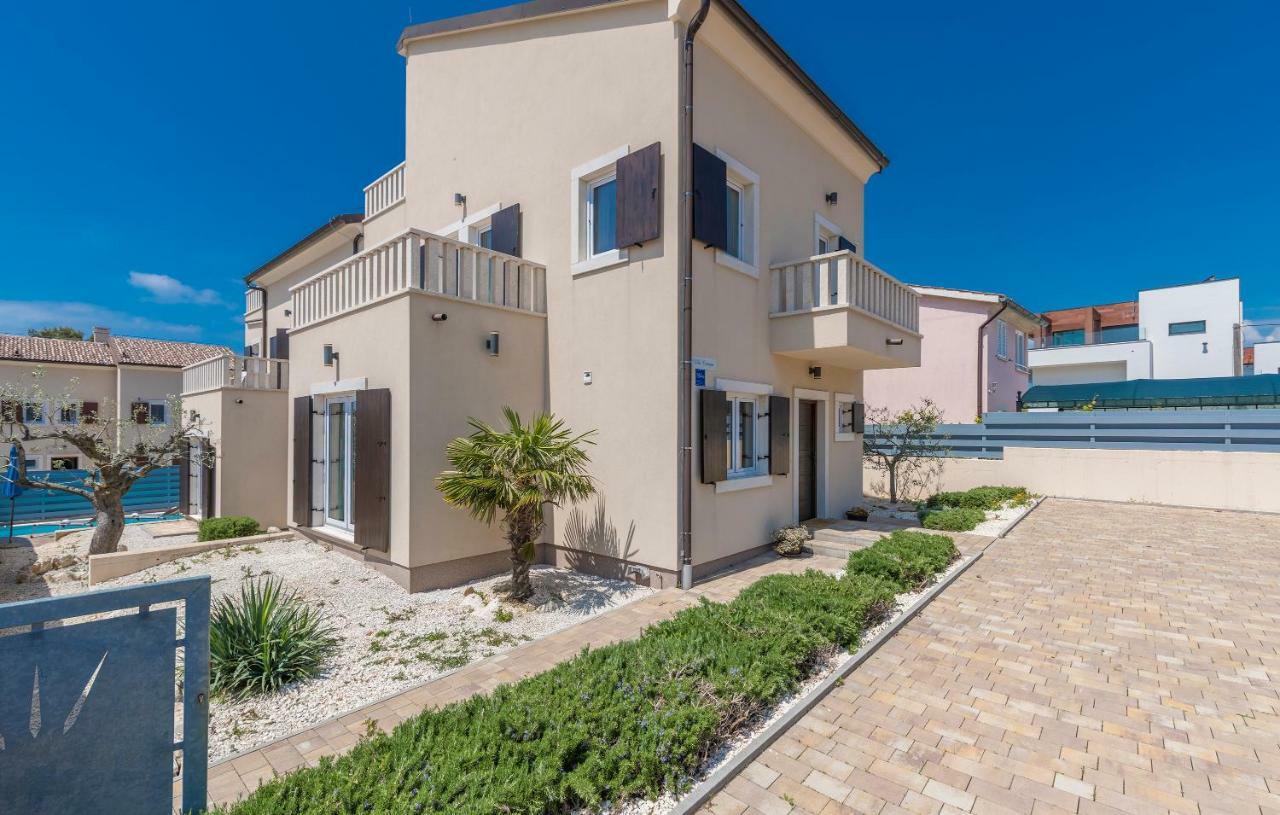Villa Castagna Near The Sea With Private Pool And Sauna プレマントゥーラ エクステリア 写真